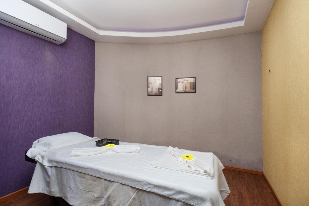 Capital O 6229 Ilara Hotels And Resorts Siruseri Esterno foto