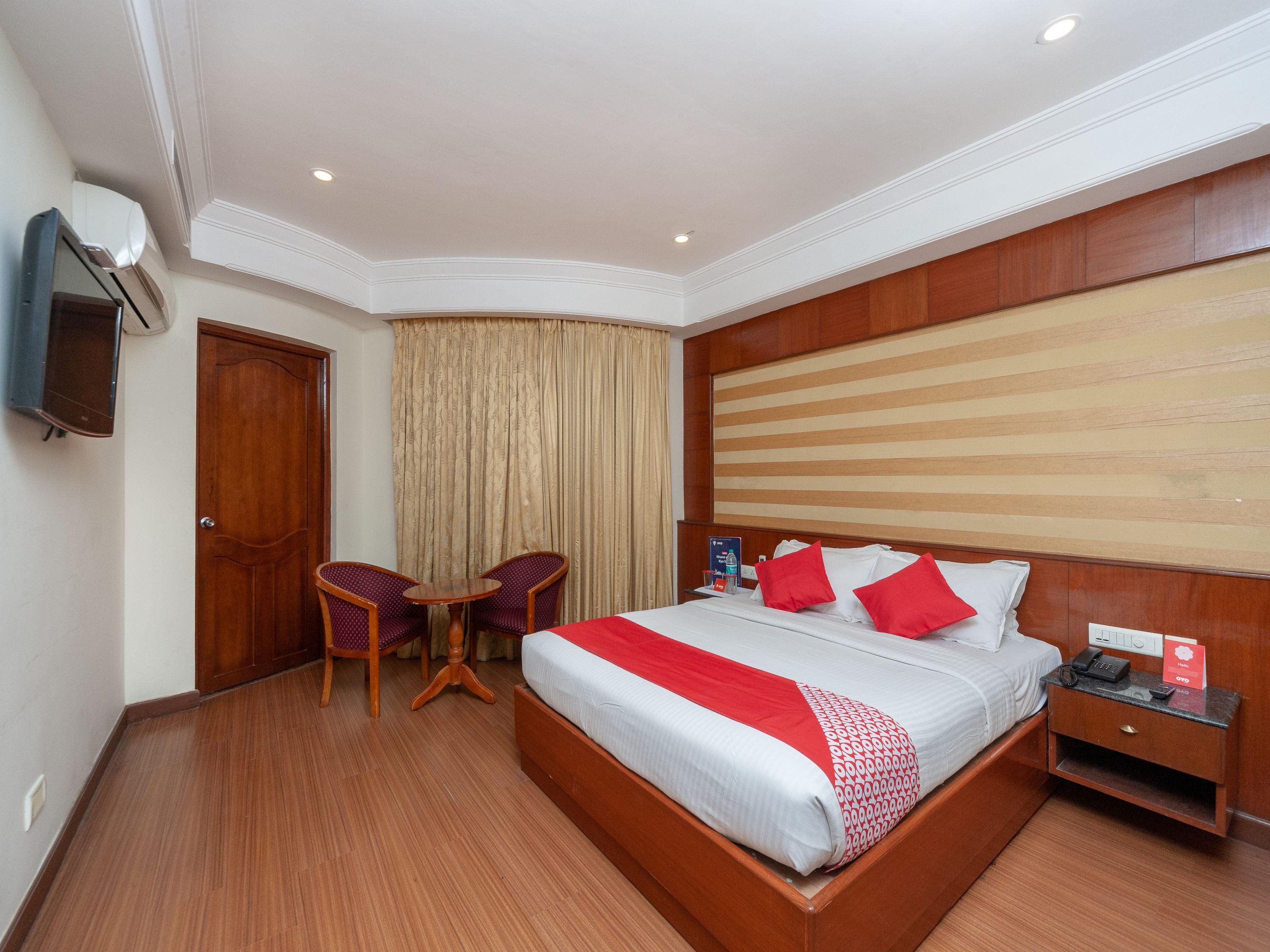 Capital O 6229 Ilara Hotels And Resorts Siruseri Esterno foto