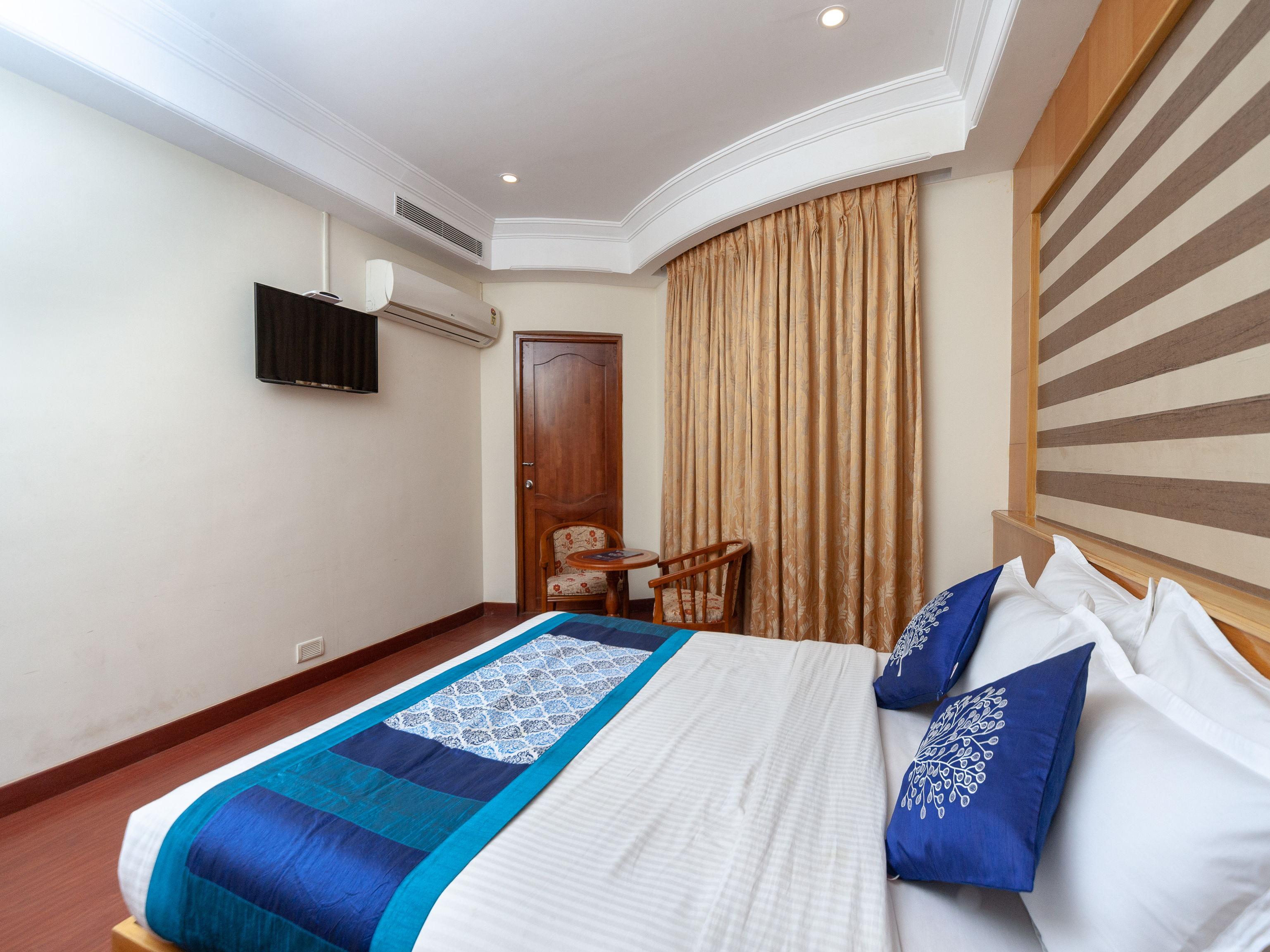 Capital O 6229 Ilara Hotels And Resorts Siruseri Esterno foto