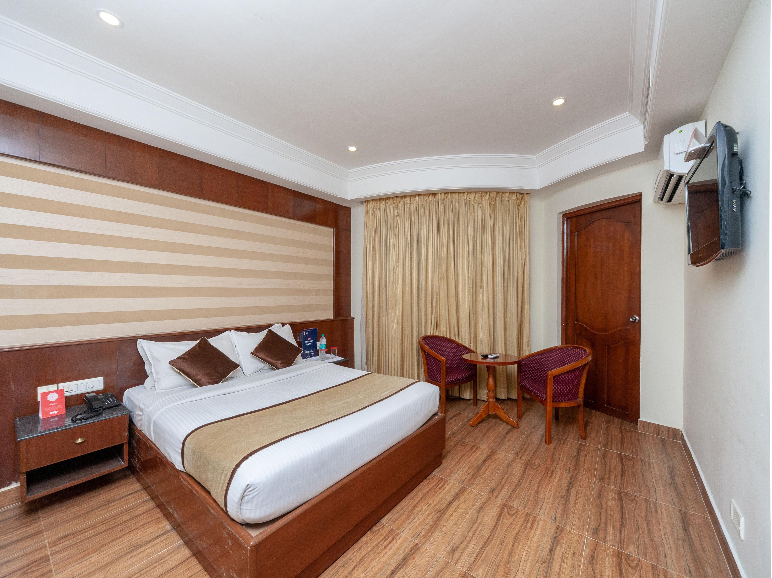 Capital O 6229 Ilara Hotels And Resorts Siruseri Esterno foto